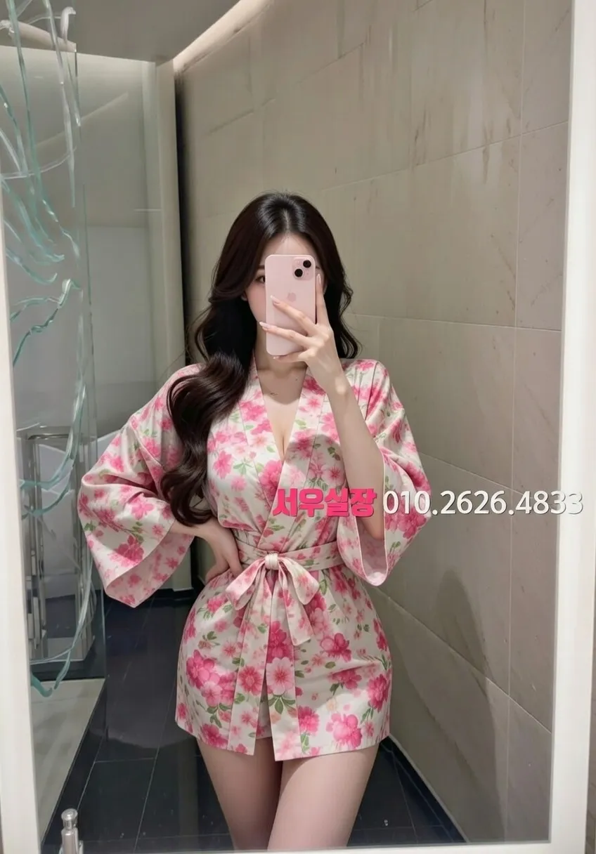 논현 쓰리노 프리미엄 라인업 16번 프로필